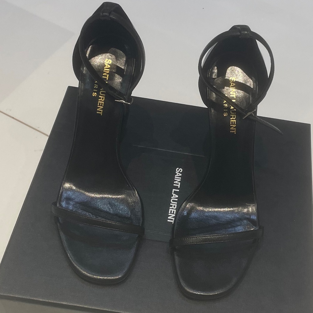 Saint Laurent black leather sandals